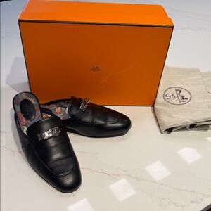 Hermes Women’s Oz Leather Mules